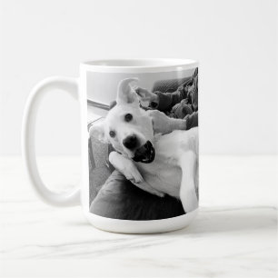Grappige foto van Happy Dog B & W Fotografie Koffiemok