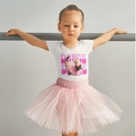 Grappige fret in een Tutu Dancing T-shirt