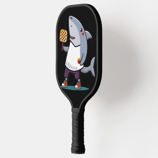 Grappige haai die pickleball kunst speelt pickleball paddle (Links)