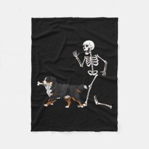 Grappige Halloween Berner Sennenhond en skelet Fleece Deken