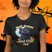 Grappige Halloween Kat Fluff Around En Ontdek T-shirt