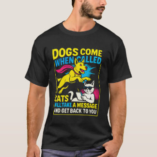 Grappige Heldhaftige Hond Komt Als Hij Wordt Gebel T-shirt