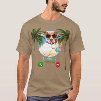Grappige hond op vakantieLeuke hond vakantie retro T-shirt