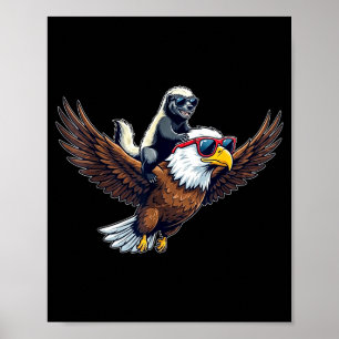 Grappige honingdas rijdend op een Amerikaanse zeea Poster