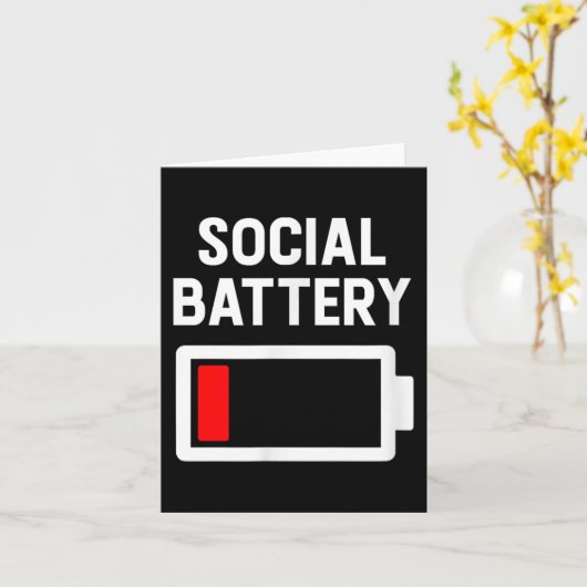 Grappige introvert lage sociale batterij niveau an kaart (Gele Bloem)