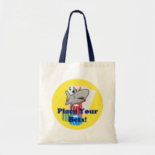 Grappige kaart Shark Gambling Cartoon met Poker Ch Tote Bag