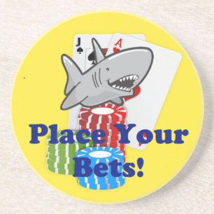 Grappige kaart Shark Gambling Cartoon met Poker Ch Zandsteen Onderzetter