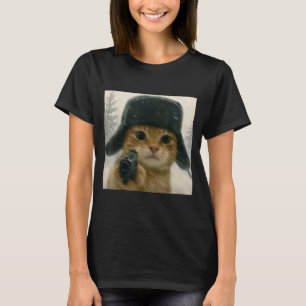Grappige kat draagt Usjanka-hoed Russische Meme-ka T-shirt