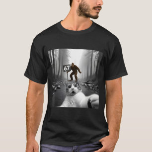 Grappige kat selfie met Bigfoot 67 Six Seven Meme T-shirt