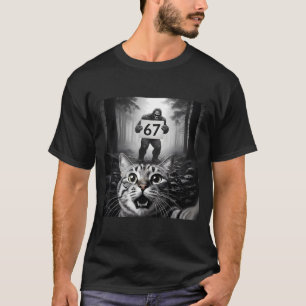Grappige kat selfie met Bigfoot 67 Zes Zeven Meme T-shirt