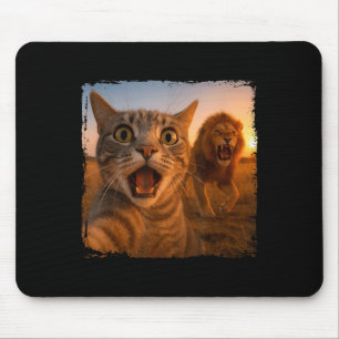 Grappige kat selfie met leeuw kat meme voor mannen muismat