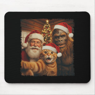 Grappige kat selfie met Sasquatch en Kerstman Kers Muismat