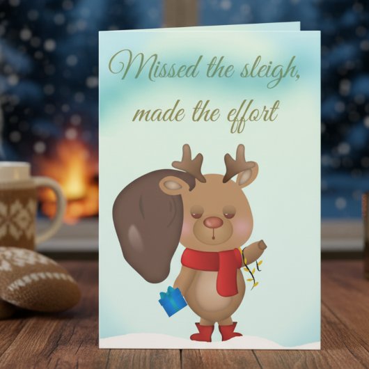 Grappige kerstkaart met een slaperige rendier feestdagen kaart