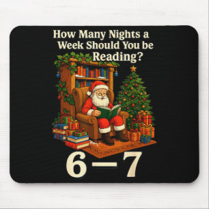 Grappige Kerstman Leest 67 Meme T-shirt Kerst Lera Muismat