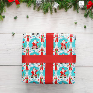 Grappige Kerstman verrast door de vis van mevrouw Cadeaupapier