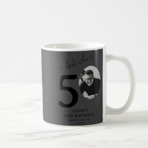 Grappige Kijk Wie Is 50 Stijlvolle 50e Verjaardag Koffiemok