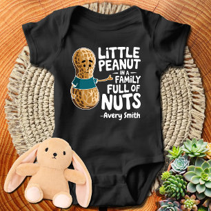 Grappige kleine pinda in een familie vol noten romper