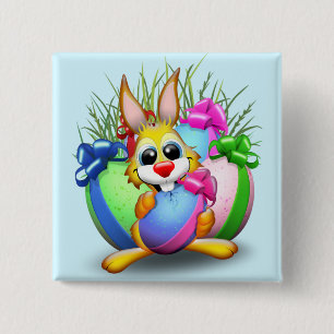 Grappige konijn die een paasei bijt vierkante button 5,1 cm