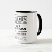 Grappige Lab-technicus die informatie verwerkt Mok (Voorkant rechts)