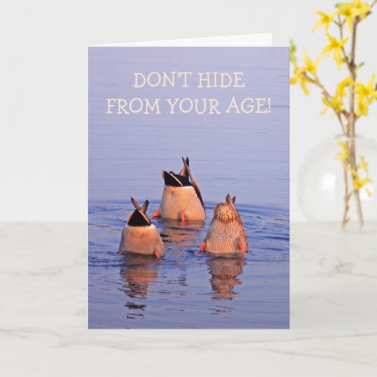 Grappige leeftijd grap eend verjaardag kaart (Gele Bloem)