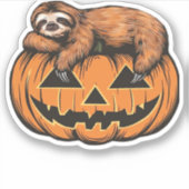 Grappige Luiaard op Halloween Pumpkin Essential T- Sticker (Voorkant)