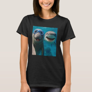 Grappige manatee selfie met haaien oceaanliefhebbe t-shirt