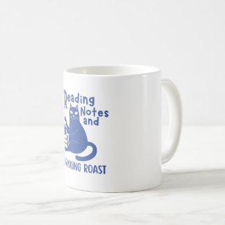 Grappige mok met 'Lezen en koffie drinken'