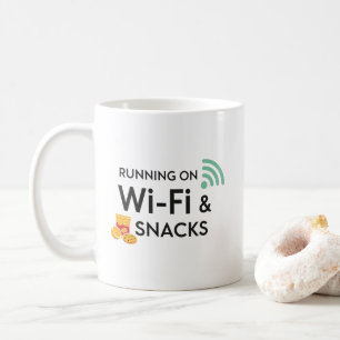 Grappige Mok voor Remote Werk Wi-Fi en Hapjes Cita