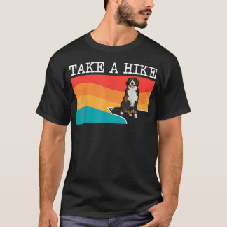 Grappige 'Neem een Wandeling' Berner Sennenhond T-shirt
