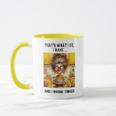 Grappige oude dame bakker koffie mok (Links)