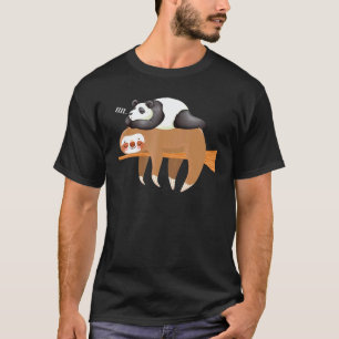 Grappige panda die slaapt op luiaard ontwerp luiaa t-shirt