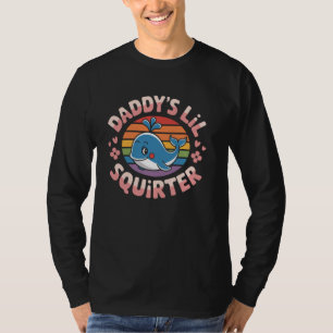 Grappige papa's kleine spuitende schattige vernede t-shirt