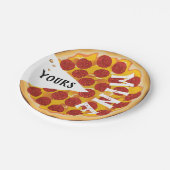 Grappige pepperoni pizza leuk papieren bordje (Gekanteld)