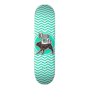 Grappige Pug; Aqua Chevron Skateboard