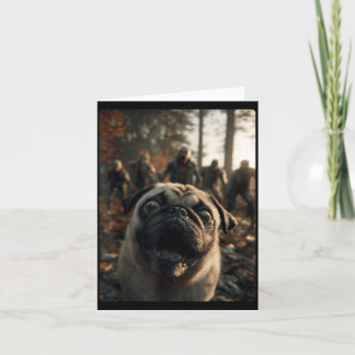 Grappige Pug Selfie Met Zombies Griezelig Bos Kaart