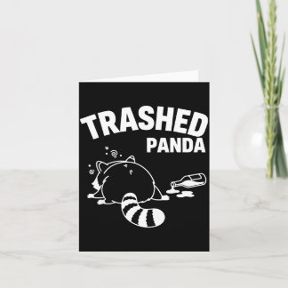 Grappige rommelige panda wasbeer wordt dronken kaart