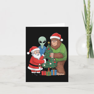 Grappige Santa Bigfoot Alien Decorating Christmas  Kaart