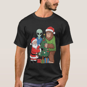 Grappige Santa Bigfoot Alien Decorating Christmas T-shirt