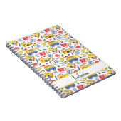 Grappige schoolbus Ga terug naar school naampatroo Notitieboek (Rechterzijde)