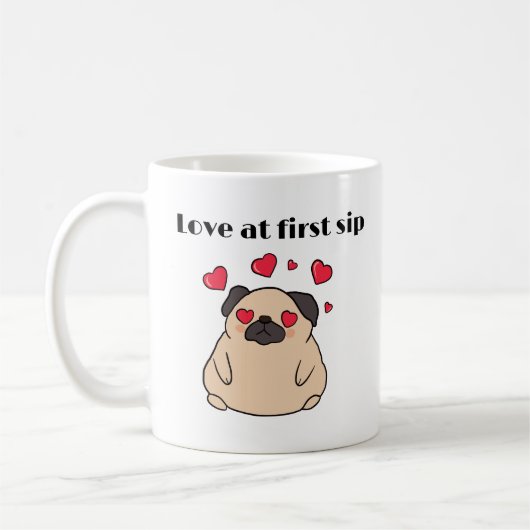 Grappige Smitten Pug Dog Love bij eerste slok Koffiemok (Links)