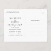 Grappige strandtrouwfoto horizontaal save the date aankondigingskaart (Achterkant)