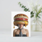 Grappige Surreal Cheesburger Vrouw Briefkaart (Staand voorkant)
