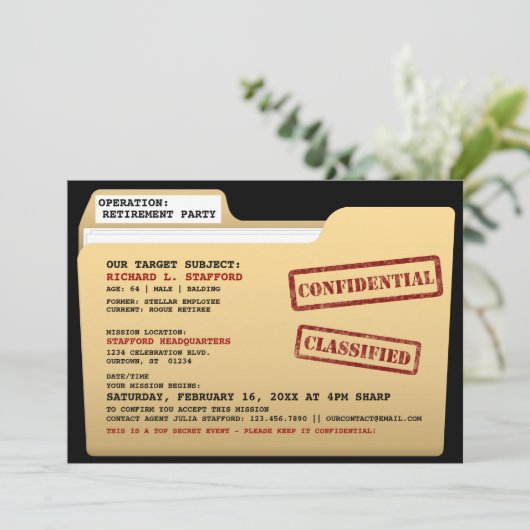 Grappige Top Secret Files Verrassing Pensioen Part Kaart (Staand voorkant)
