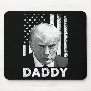 Grappige Trump-shirts Papa is thuis voor mannen en Muismat
