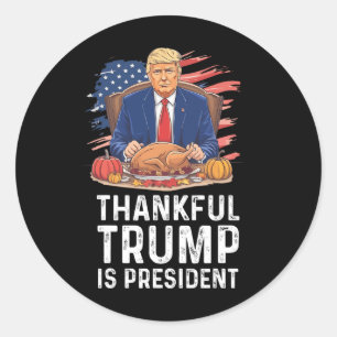 Grappige Trump-Thanksgiving dankbaar dat Trump pre Ronde Sticker
