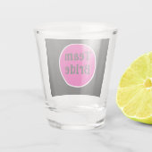 Grappige typografie TEAM BRIDE gepersonaliseerd un Shot Glas (Achterkant)
