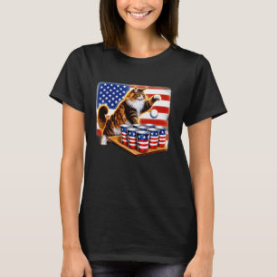 Grappige USA-vlag 4 juli Maine Coon-kat bier-pon T-shirt