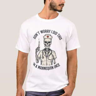 Grappige Verpleegster Skelet Spuit Antieke Gravure T-shirt