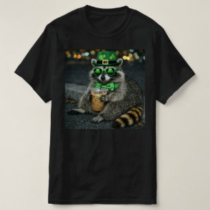 Grappige Wasbeer Iced Coffee St. Patrick's Day , R T-shirt