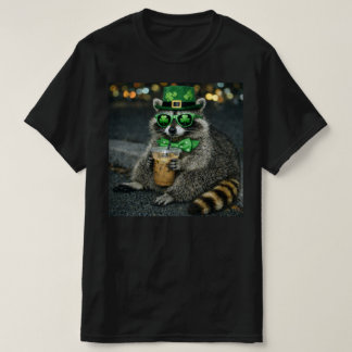 Grappige Wasbeer IJskoude Koffie St. Patrick's Dag T-shirt